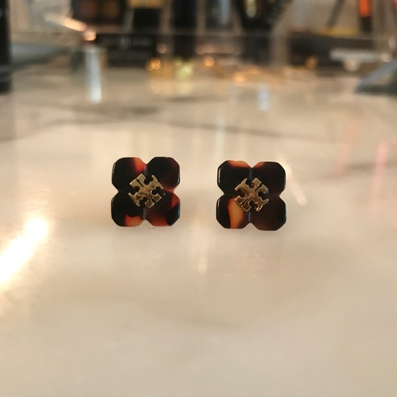 Tory Burch Jewelry - Tory Burch tortoise shell and gold earrings